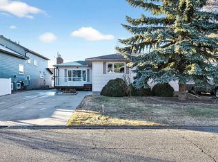 743 Lee Ridge Rd NW, Edmonton, AB T6K 0P6
