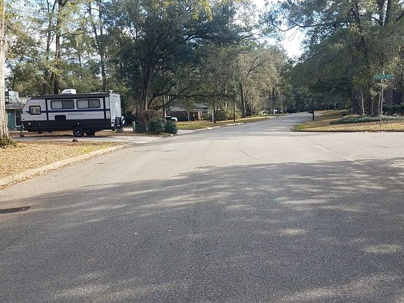 5th image of 4831 Heathe Dr