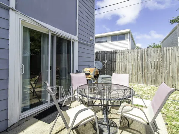 1664 Beach Blvd APT J151, Biloxi, MS 39531