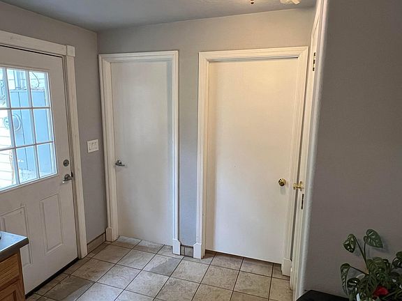 Entry to South Bedroom and South bathroom/laundry