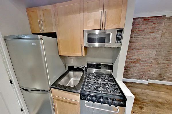 Rented by Centennial Properties NY | media 2