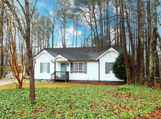 1134 Davis Mill Rd S, Dallas, GA 30157