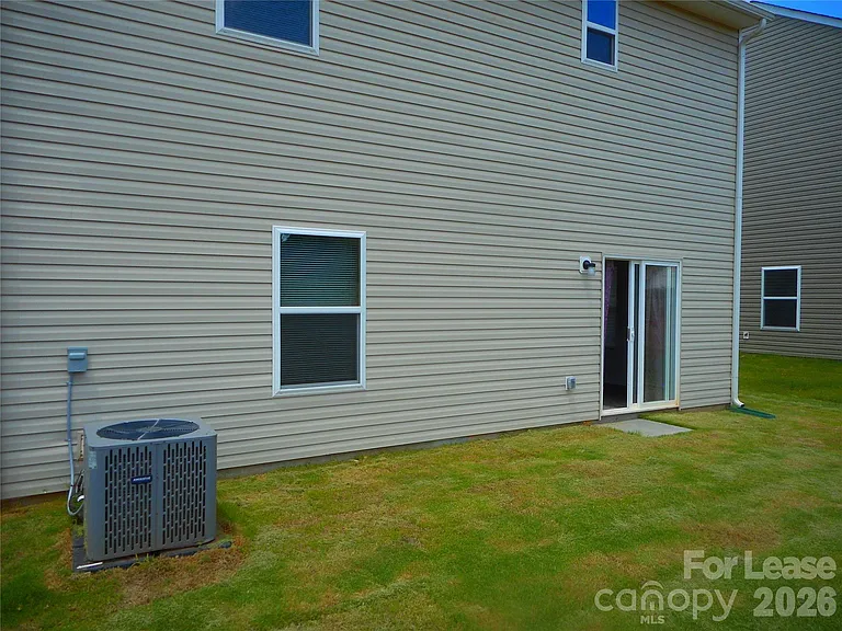 2329 Transatlantic Ave — Photo 9