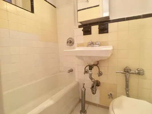 Rented by Sovereign Associates | media 6