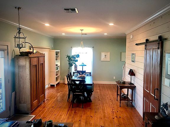 2nd image of 1401 103rd St