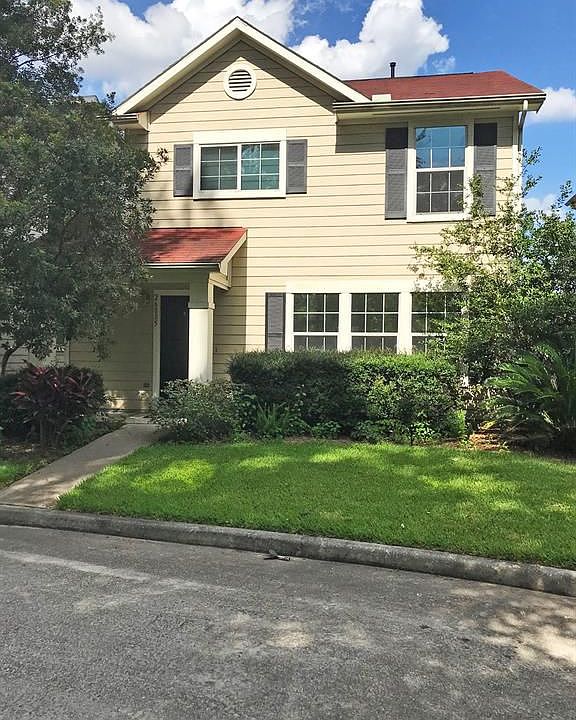 1st image of 26885 Kings Park Hollow Dr