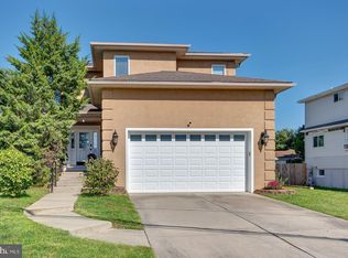 15 Wallace Ave, Maple Shade, NJ 08052