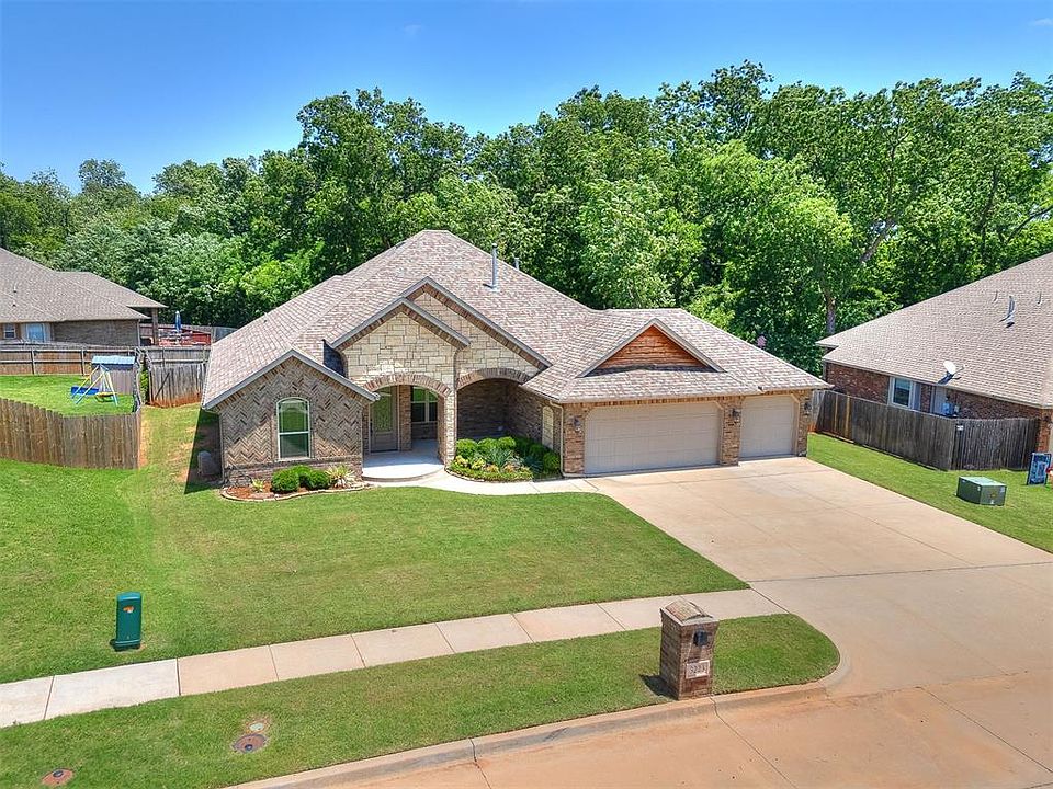 1st image of 3223 Wood Valley Rd