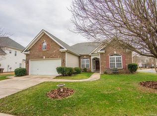 1000 Master Gunner Dr, Indian Trail, NC 28079