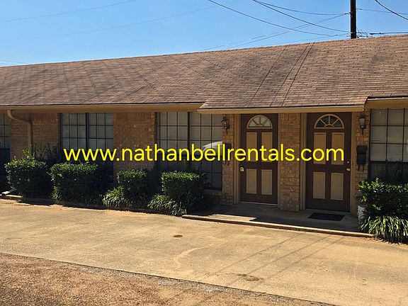 2nd image of 1803 Clarksville St #11