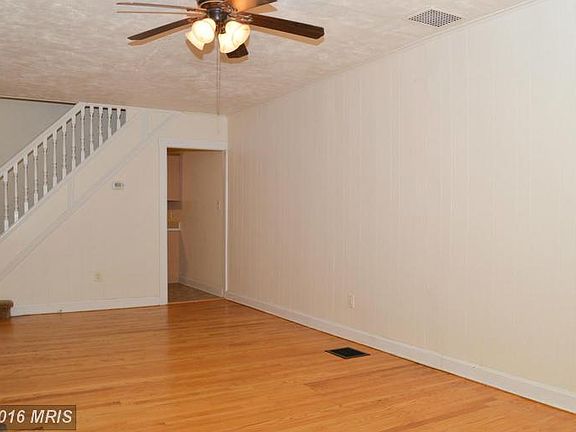 3rd image of 439 Clarendon Ave