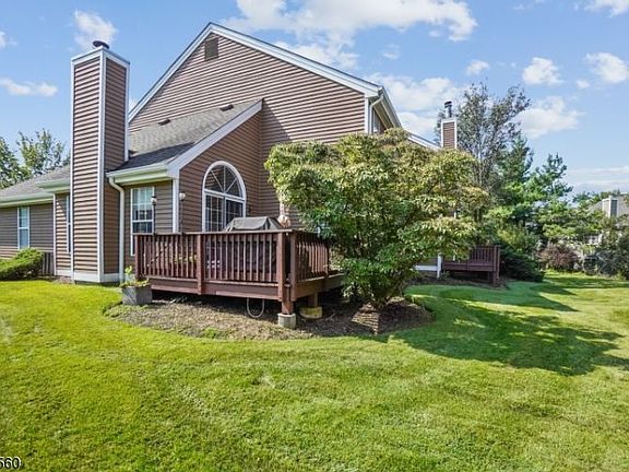 3rd image of 262 De Rose Ct