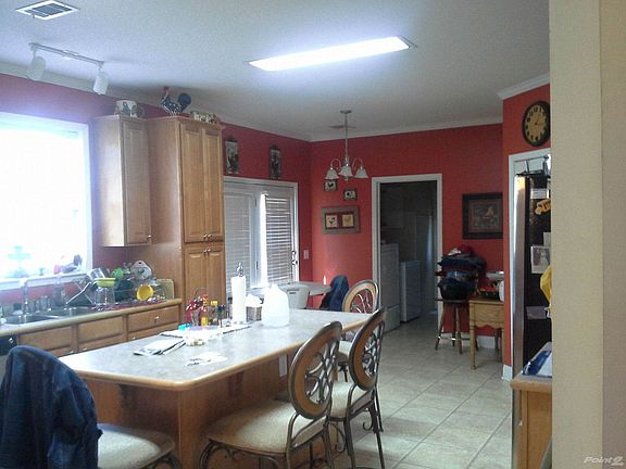 435 Veterans Memorial Drive (6)