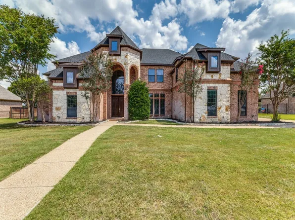 144 Links Ln, Aledo, TX 76008