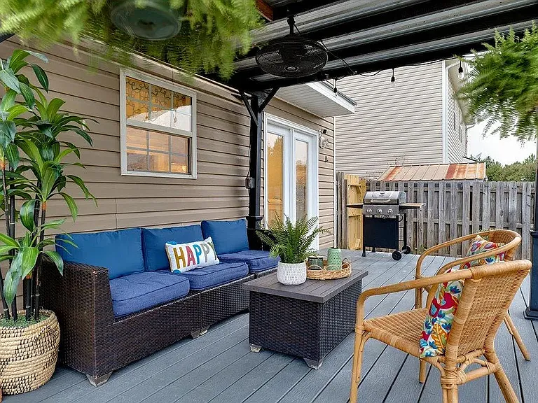 756 Keyes Dr — Photo 24