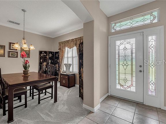 4th image of 660 Rob Roy Dr
