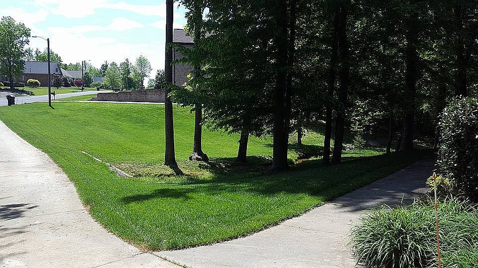 2nd image of 4780 Beacon Park Ln