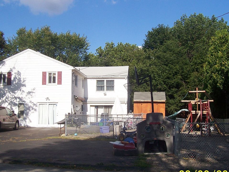 Right Side Driveway
