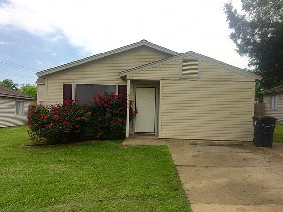 2nd image of 308B Richards St