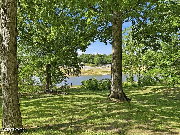 5th image of 339 Rough River Resort Rd