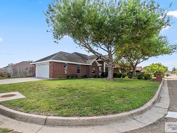 4th image of 1601 Sunnyside Dr