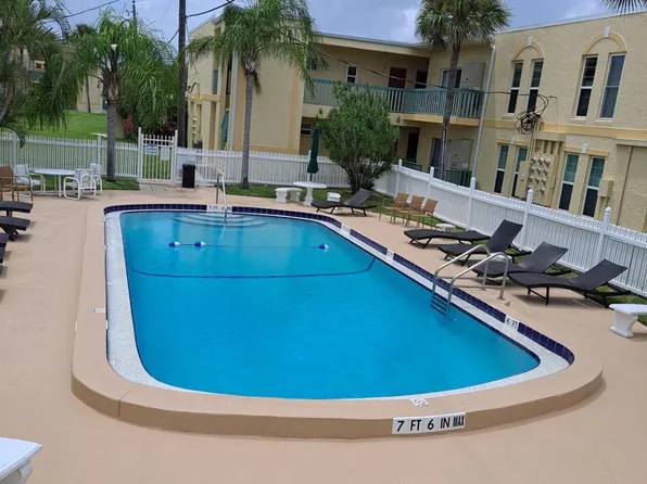 310 Taylor Ave, Cape Canaveral, FL