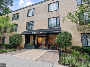 5112 Macarthur Blvd NW APT 2, Washington, DC 20016