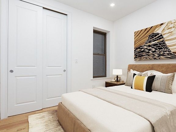 3rd image of 210 W 88th St APT 3E