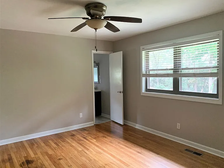 108 Osage Ave — Photo 17