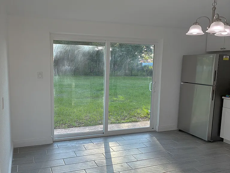 3287 Great Neck St — Photo 13