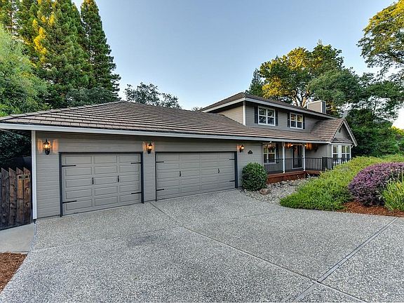 4th image of 141 Water View Way