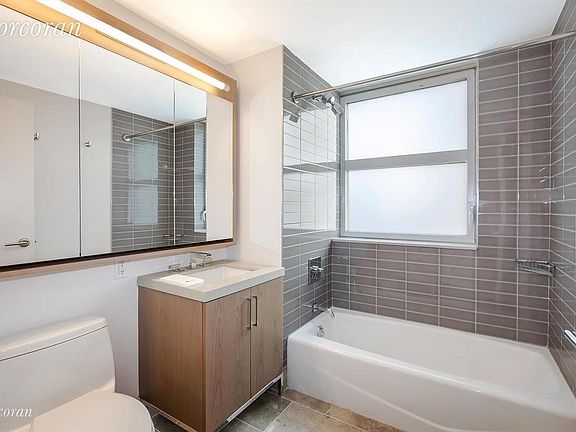 5th image of 500 W 30th St APT 8D