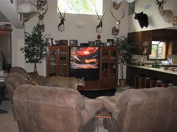 4th image of 1510 Dixie Blvd
