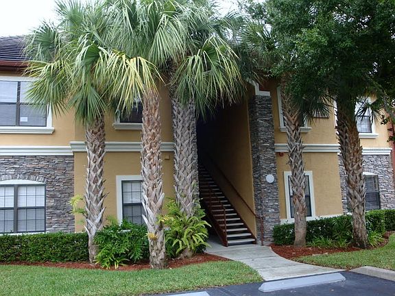 3rd image of 2245 Chianti Pl Unit 727
