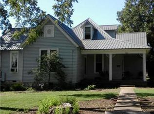 601 Polk St, Fayetteville, TN 37334