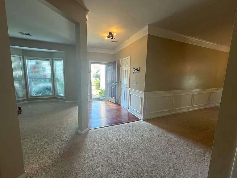 1570 Valley Club Dr — Photo 4