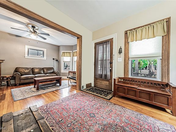 3rd image of 1226 Westlake Ave