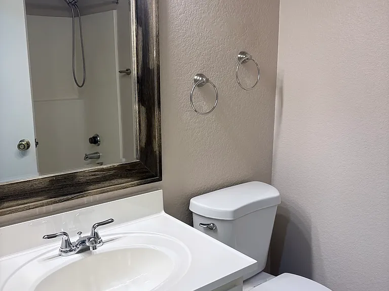 3069 Peaks View Ln #8G — Photo 8