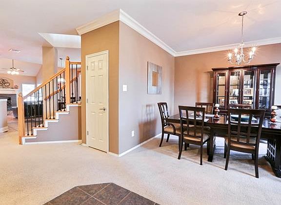 4th image of 1705 Liberty Dr