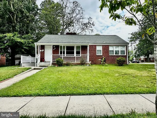 2301 Erskine St, Hyattsville, MD 20783