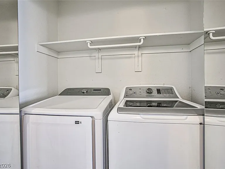 5091 Pioneer Ave #201 — Photo 13