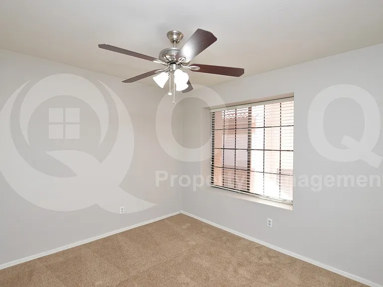 2808 E Nora St — Photo 20