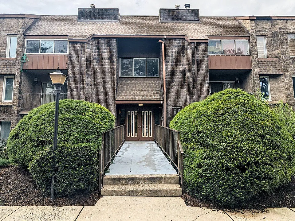 125 Leedom Way
