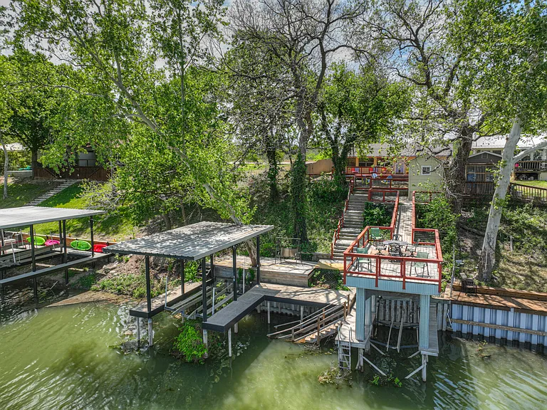 1015 Reiley Rd — Photo 43