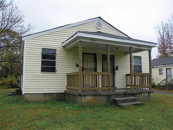 3rd image of 1088 N Claybrook St
