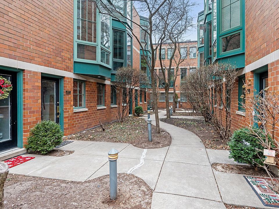 1st image of 2707 N Lincoln Ave APT G