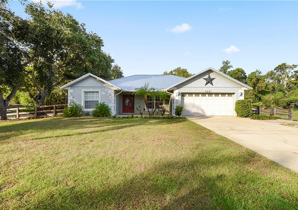 1st image of 4851 Sparrow Dr