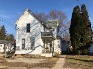 204 W South St, Morrison, IL 61270