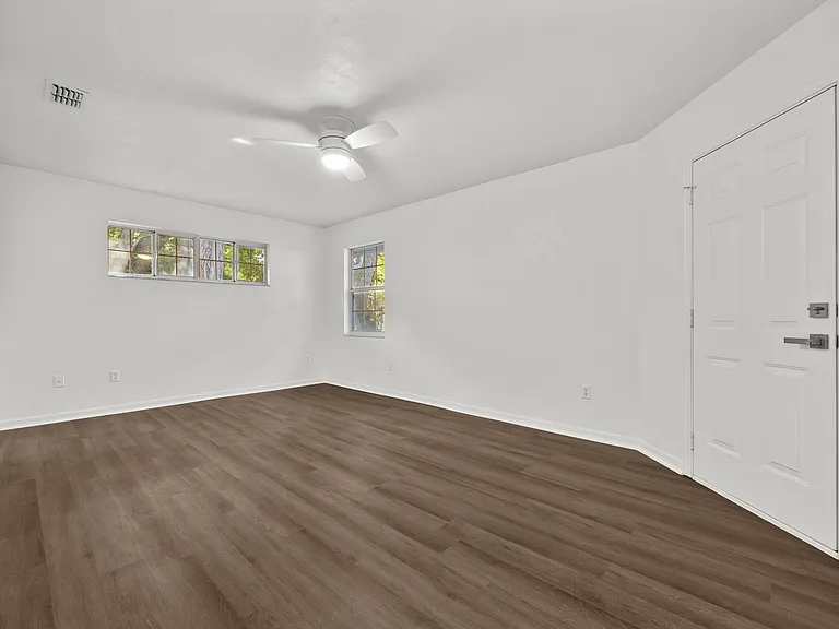25321 SW 17th Ave — Photo 14