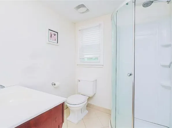 70 Figurea Avenue image 12 of 23